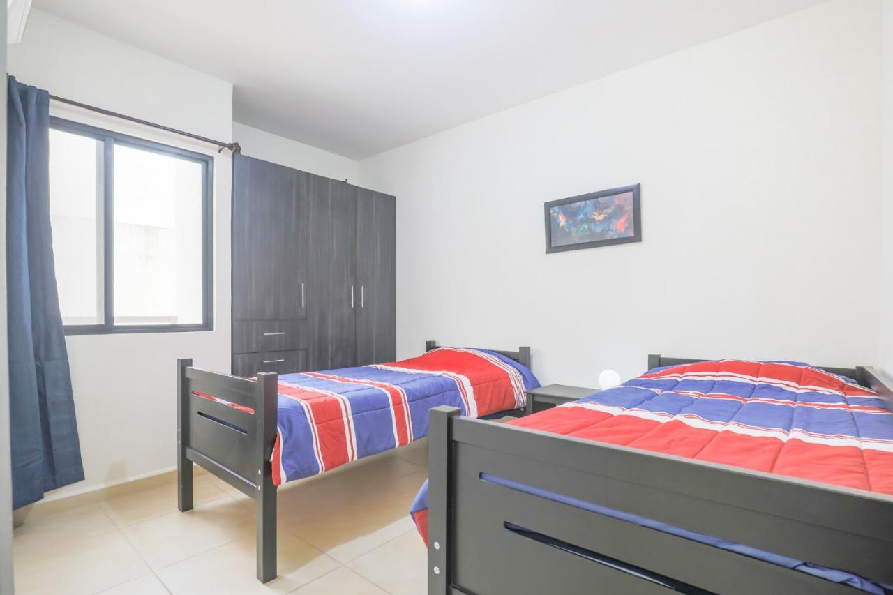 Departamento Lirios Residencial Para 5 Alberca Cancún Exterior foto